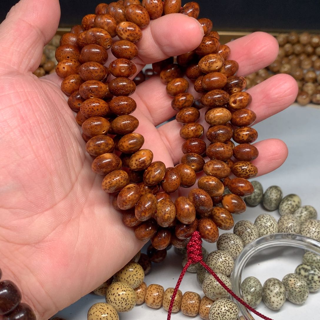 吊坠星月菩提陈化老料12✖️8糯红底苹果珠脖挂