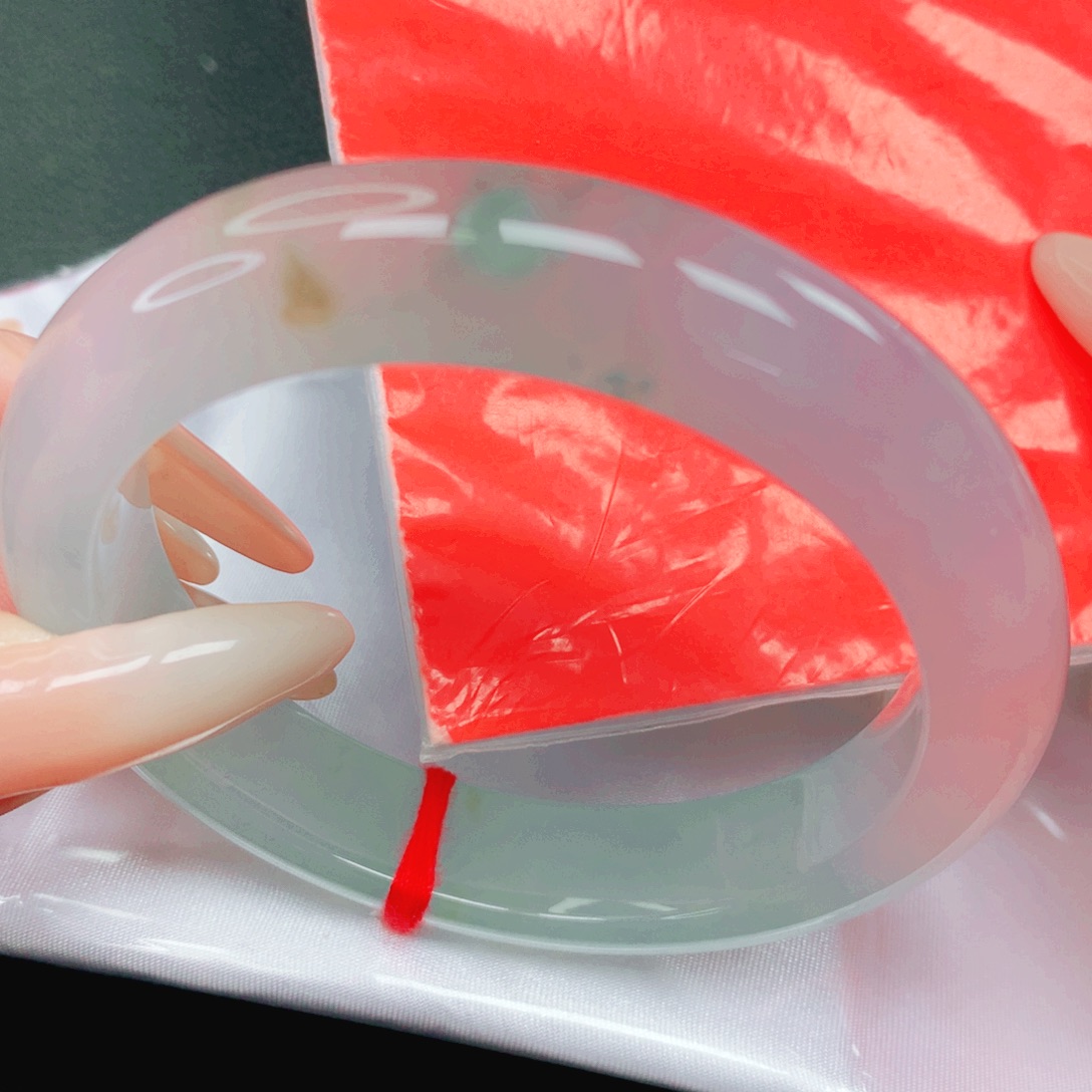 翡翠未镶嵌手镯57