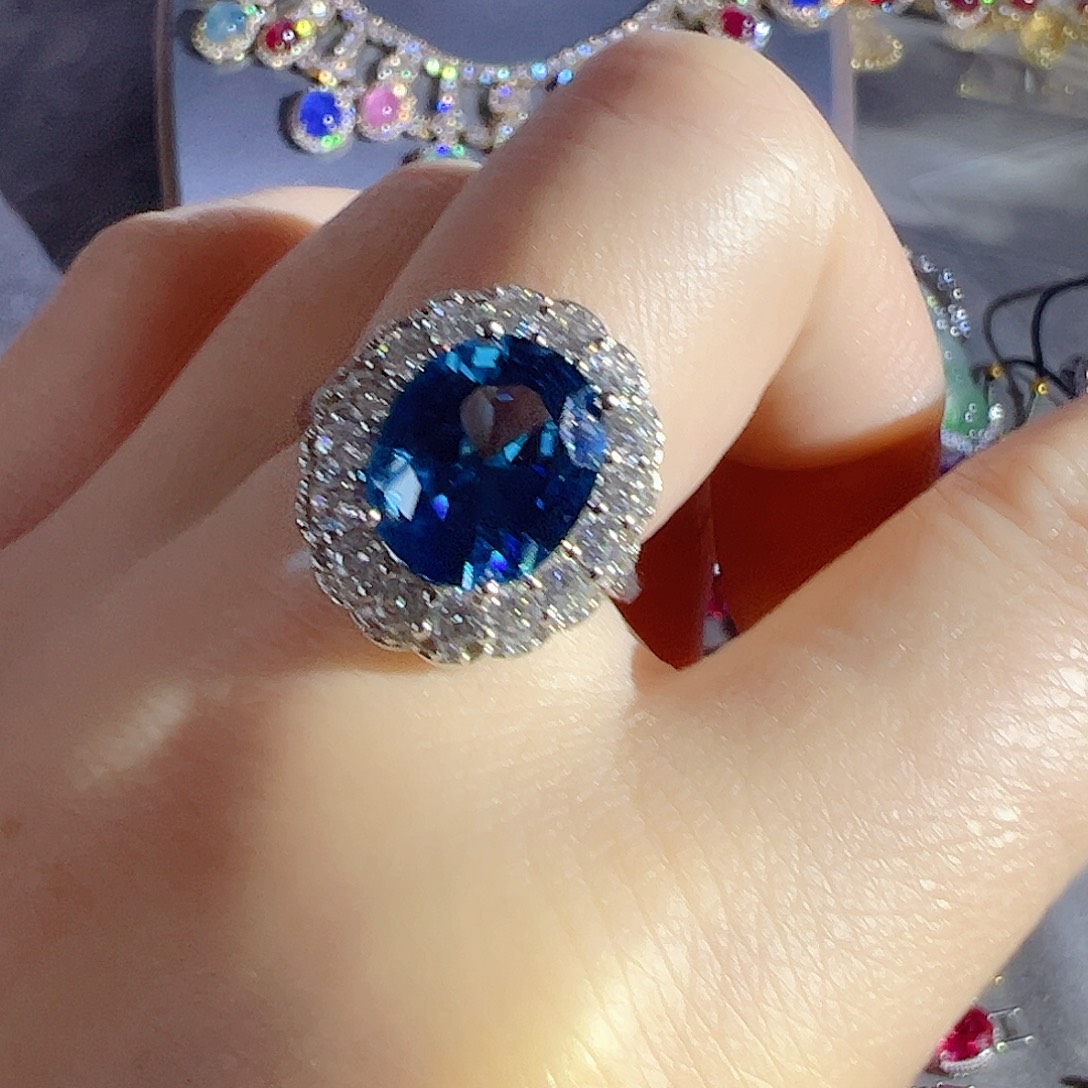 花岗石钨合金红色蓝色