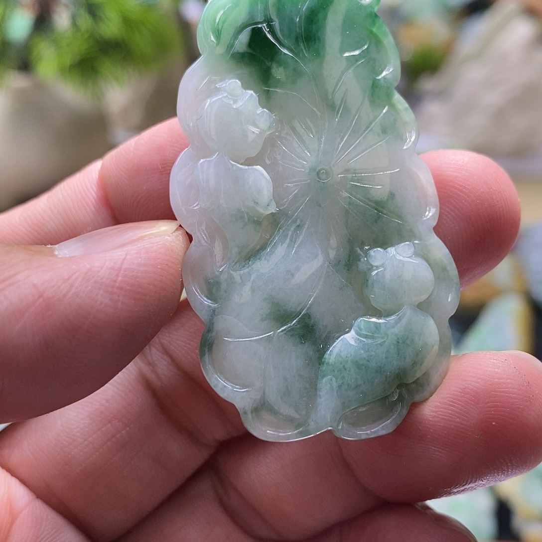 【闪购商品】翡翠颈饰未镶嵌1111111111111