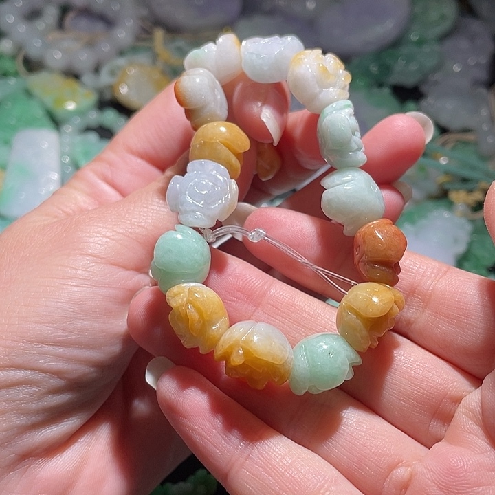 颈饰未镶嵌翡翠绿*薇天