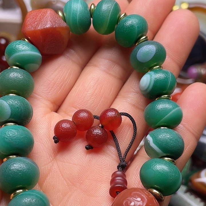 玛瑙/玉髓未镶嵌颈饰