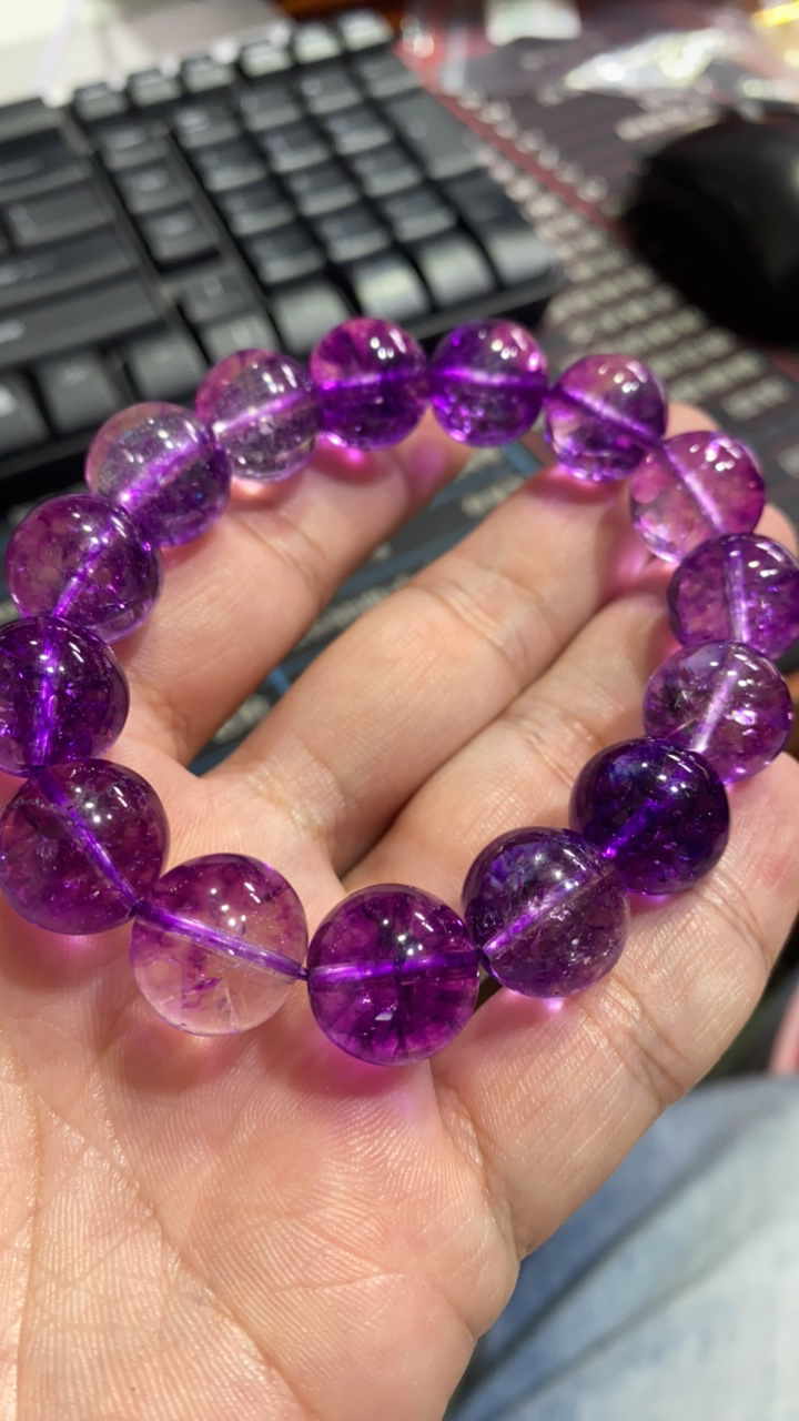 b 605 卡14  紫幽灵手链