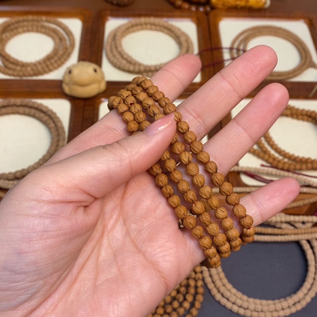 柏香籽/百香籽手串L*