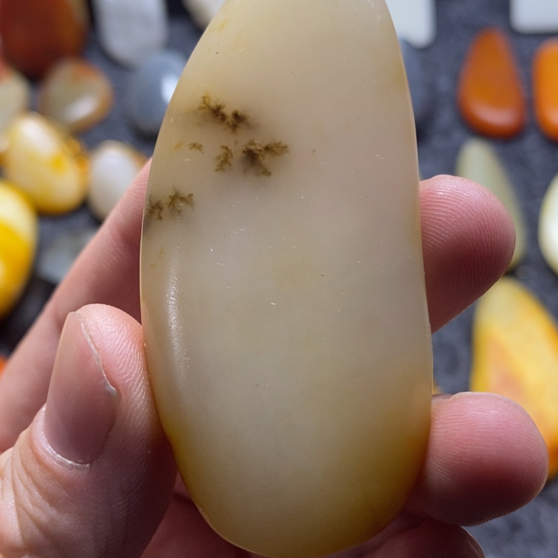 【闪购商品】和田玉颈饰未镶嵌