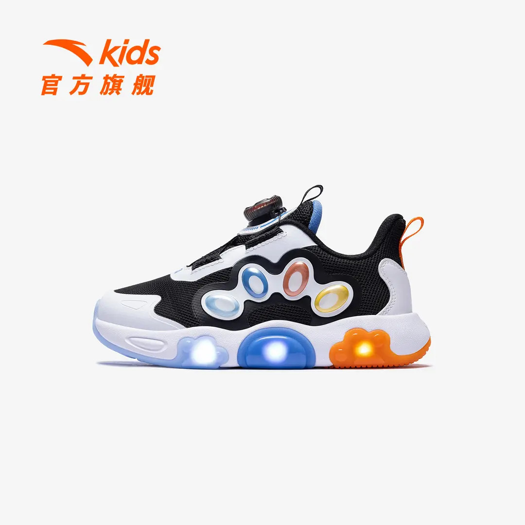 安踏儿童男小童休闲鞋2026新款防滑耐磨儿童旋钮扣犟弹闪灯鞋童鞋