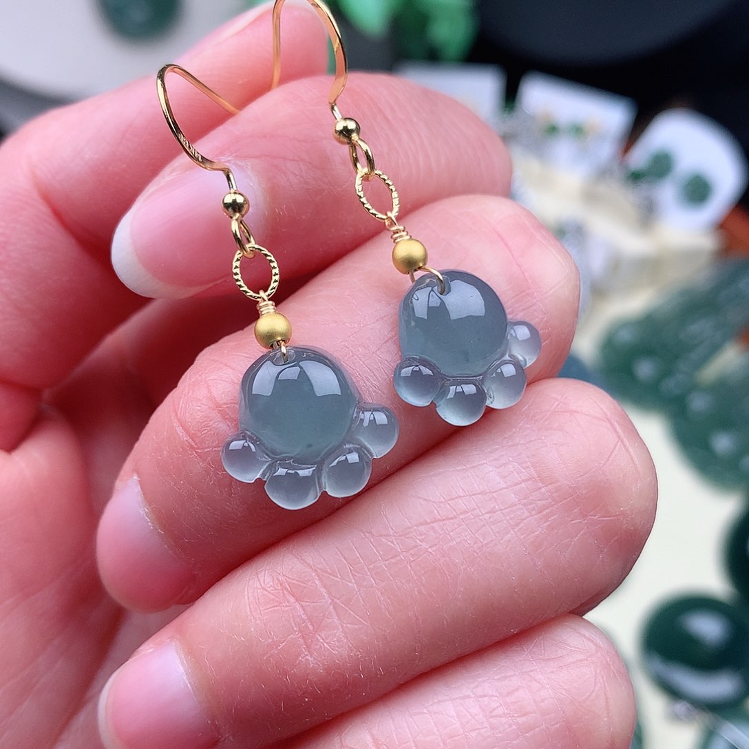 翡翠颈饰未镶嵌吊坠