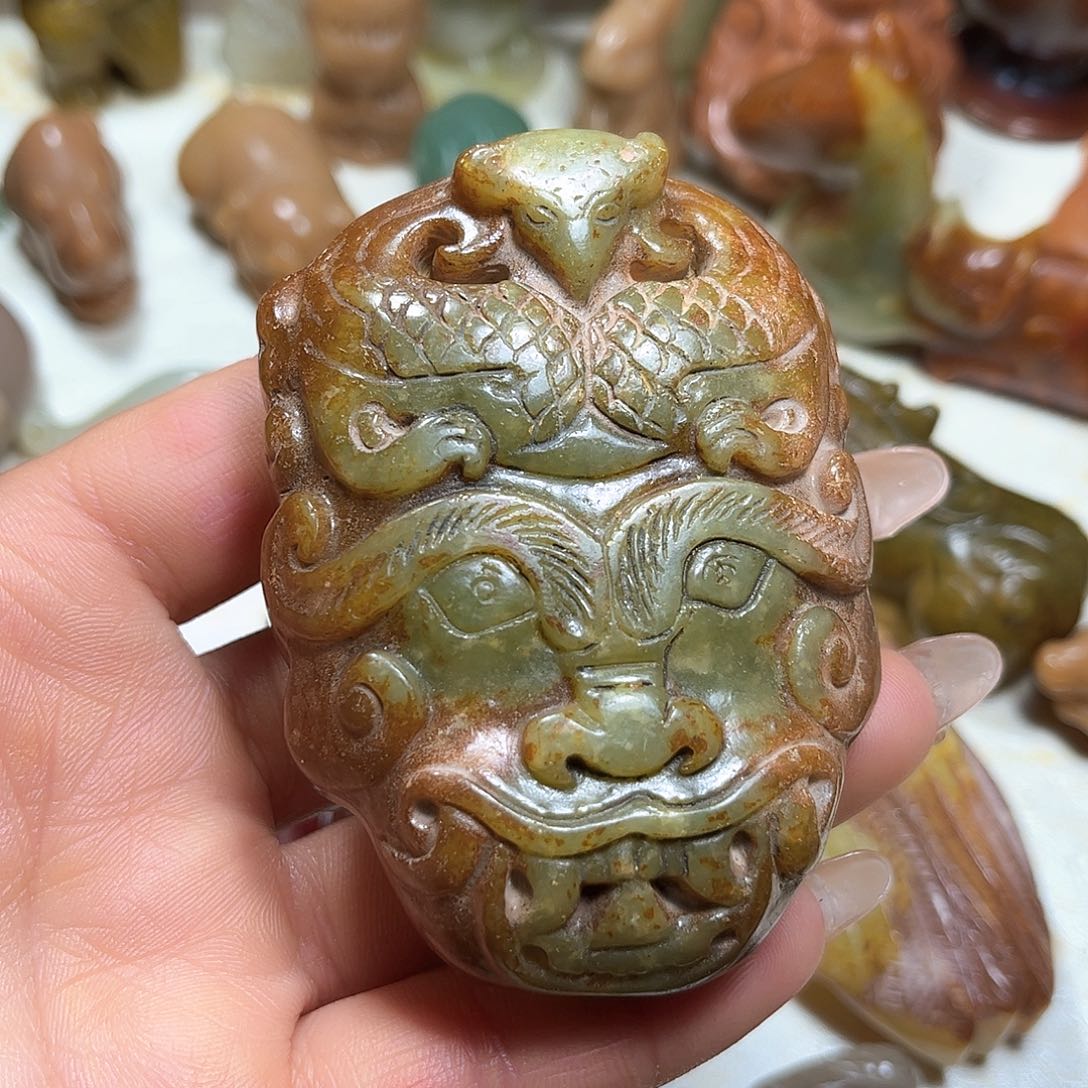 白玉菩提吊坠白玉菩提吊坠