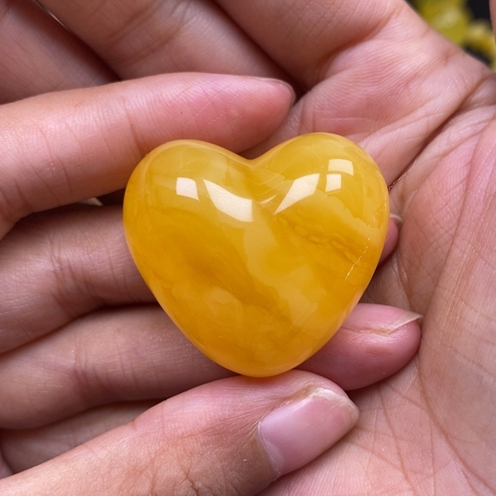 琥珀未镶嵌裸石蜜蜡