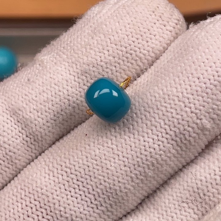 绿松石未镶嵌珠宝奇石8.3