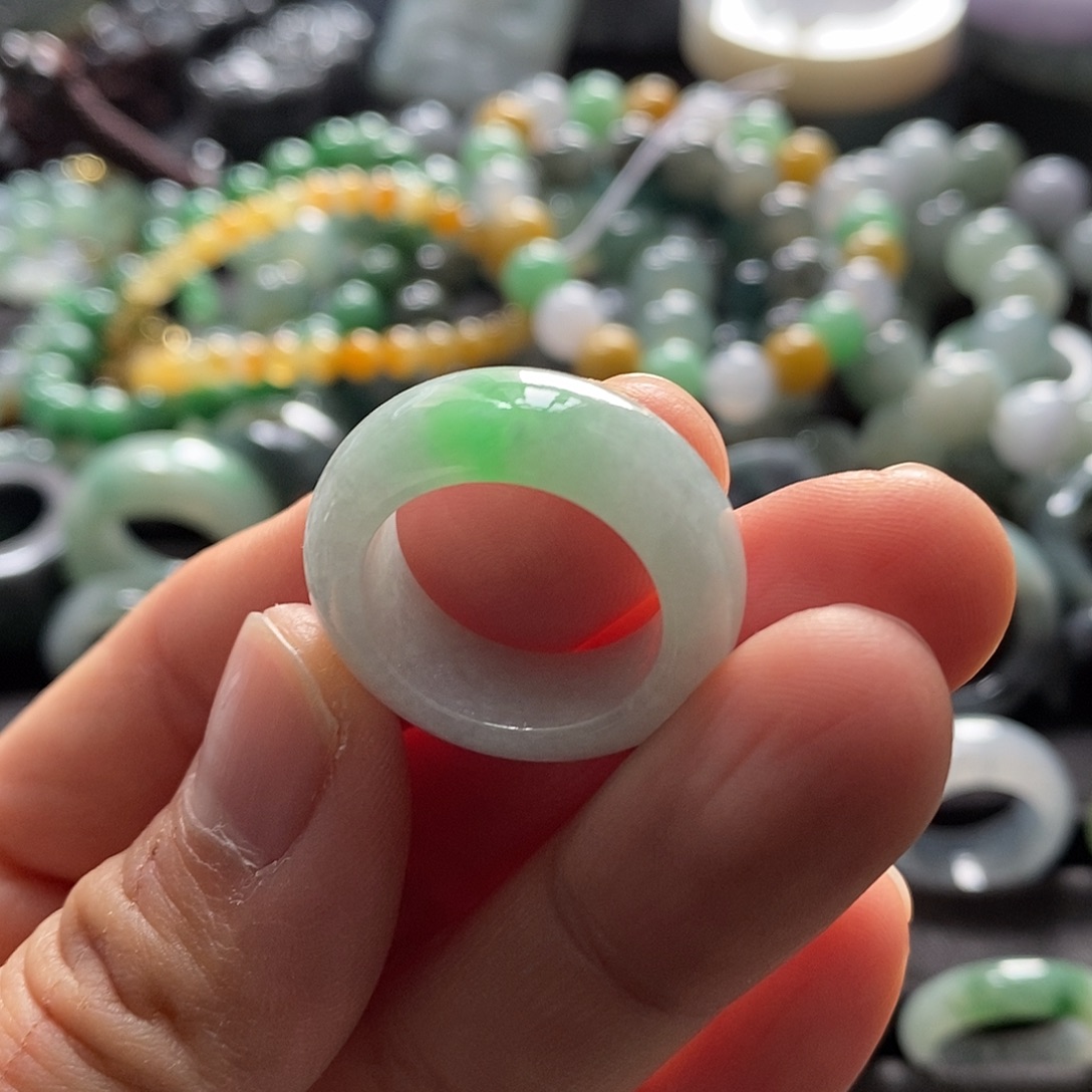 定制翡翠未镶嵌15圈