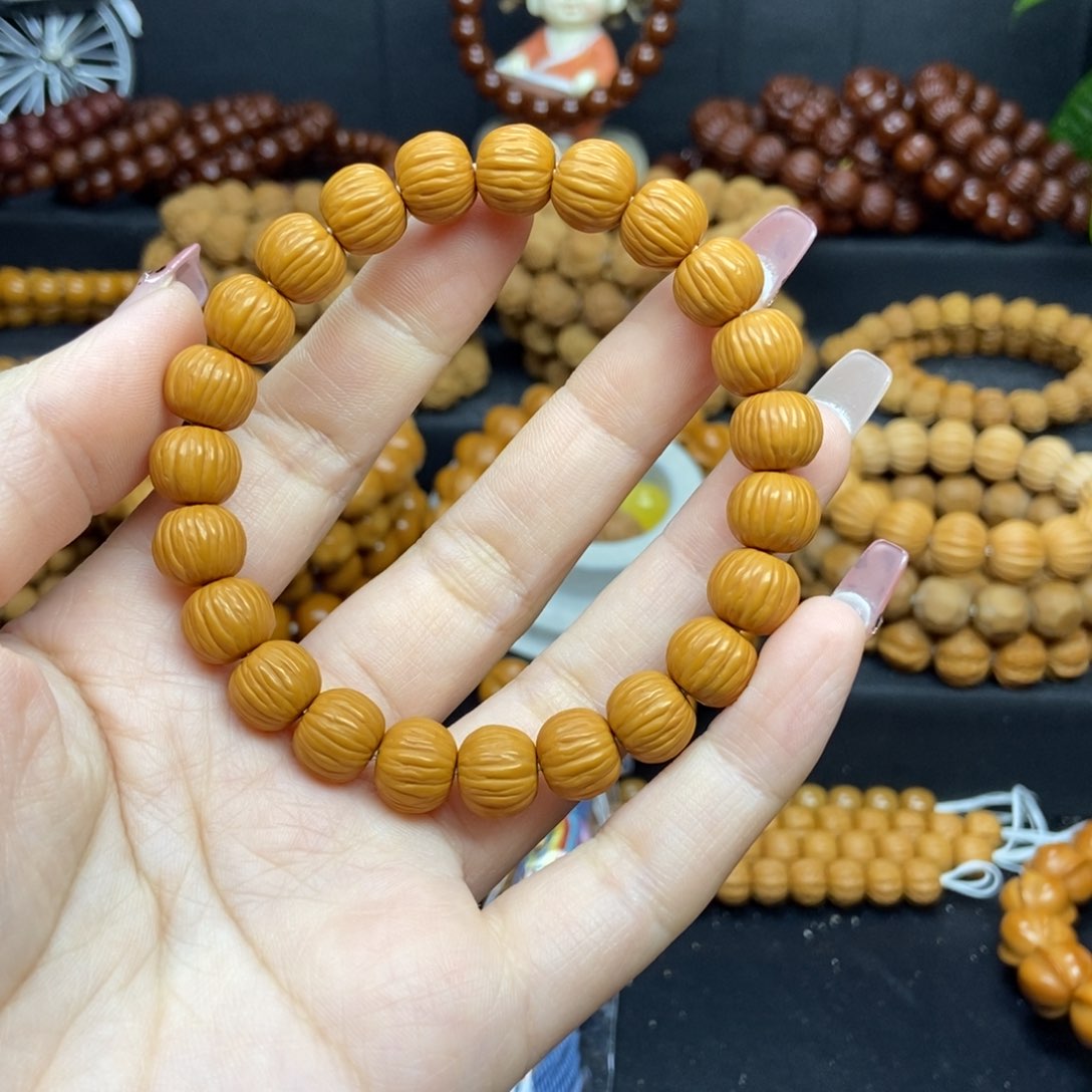 猴头核桃吊坠M****2911手持