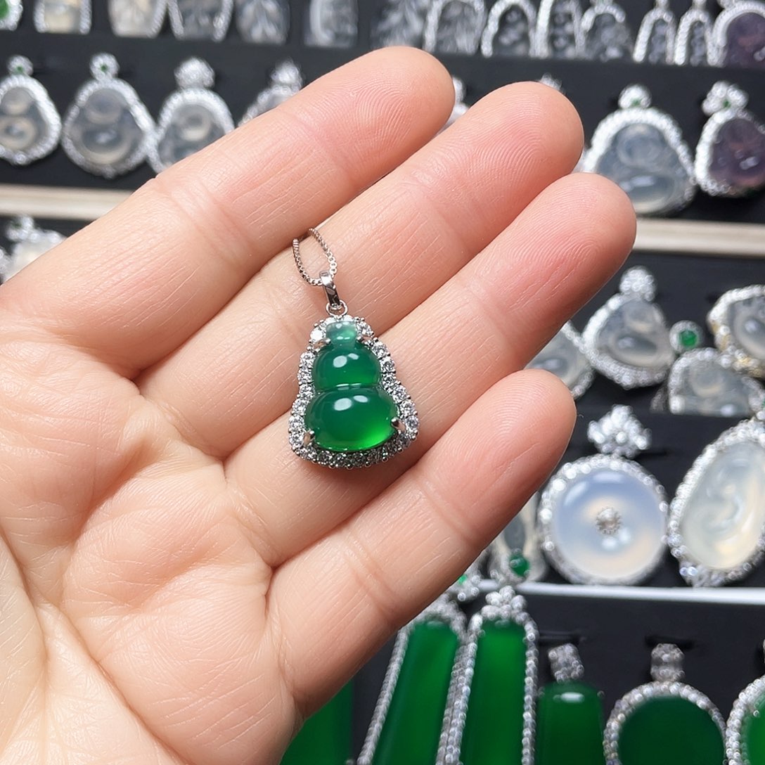 玛瑙/玉髓颈饰合金