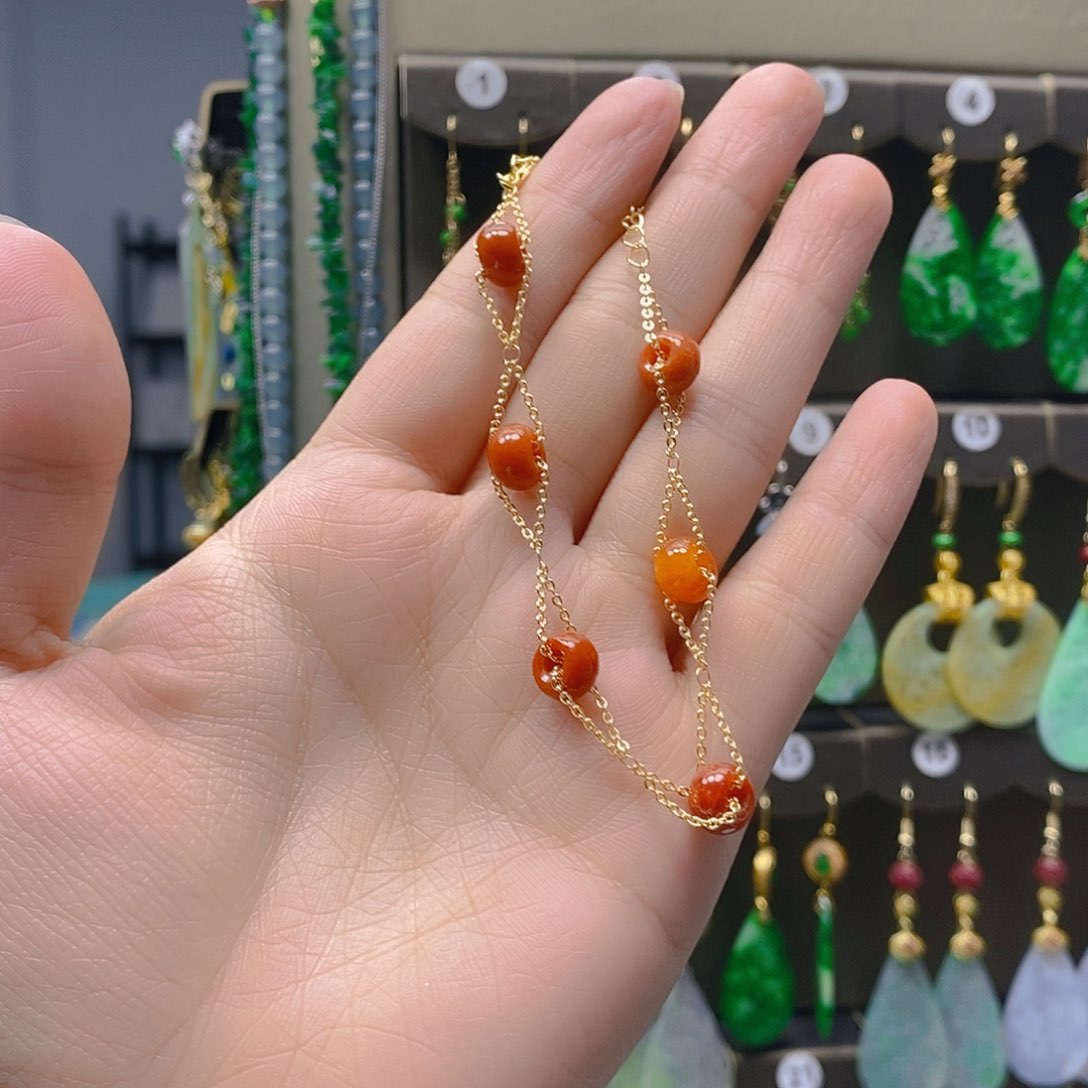 未镶嵌翡翠耳饰翡翠