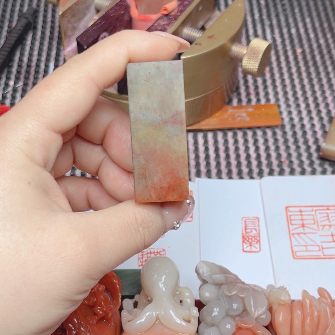 寿山石印石寿山石2.0✖️2.0包刻4字
