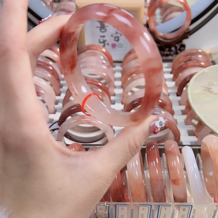 石英质玉手镯未镶嵌喜*