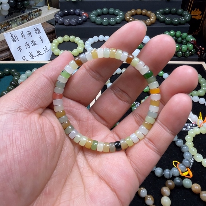 和田玉手串未镶嵌