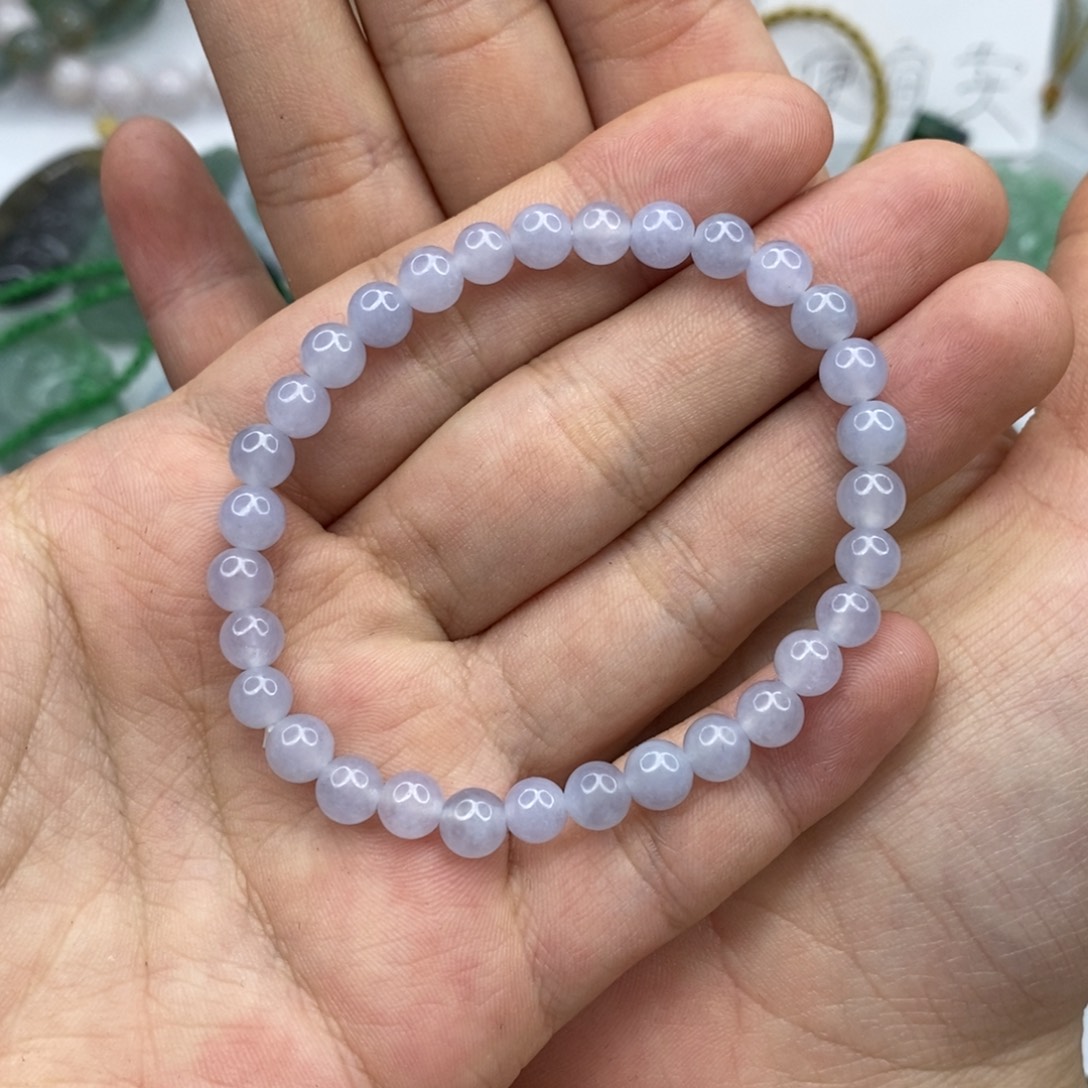 n***9翡翠未镶嵌颈饰手串