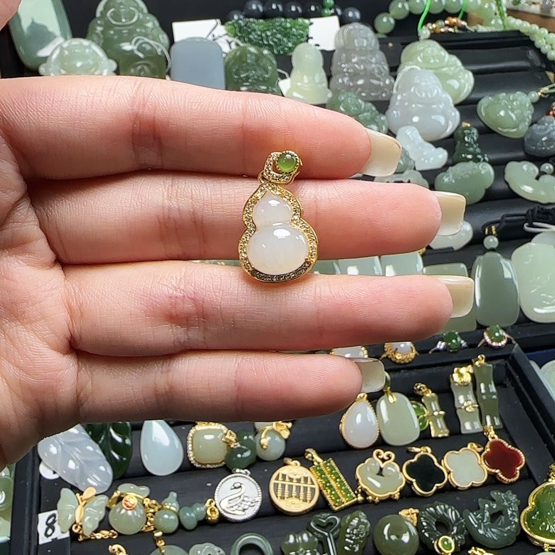 颈饰银S925镶嵌和田玉送链子送绳