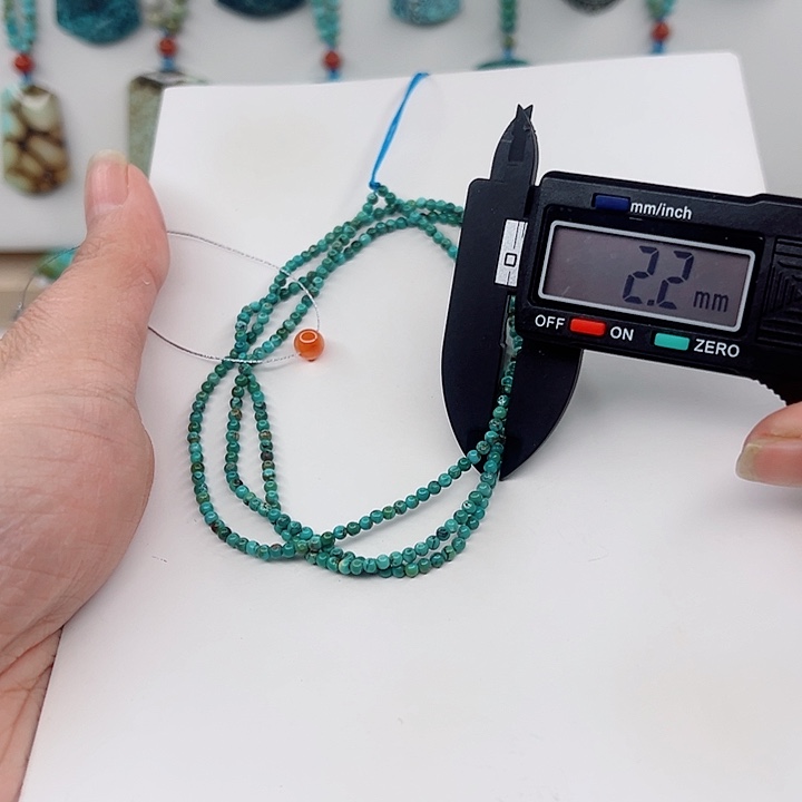 南红玛瑙颈饰未镶嵌