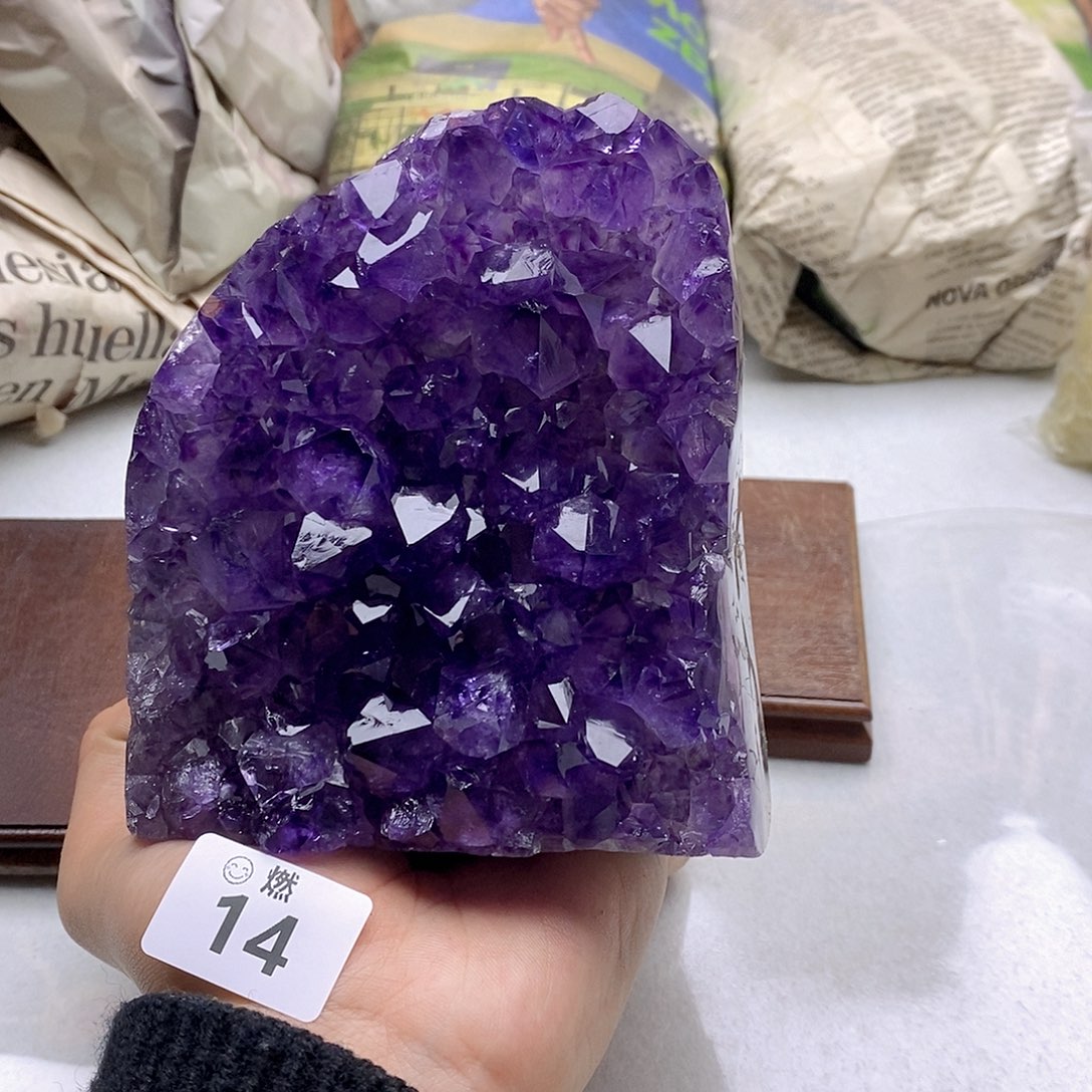 紫晶大型摆件（非配饰）未镶嵌