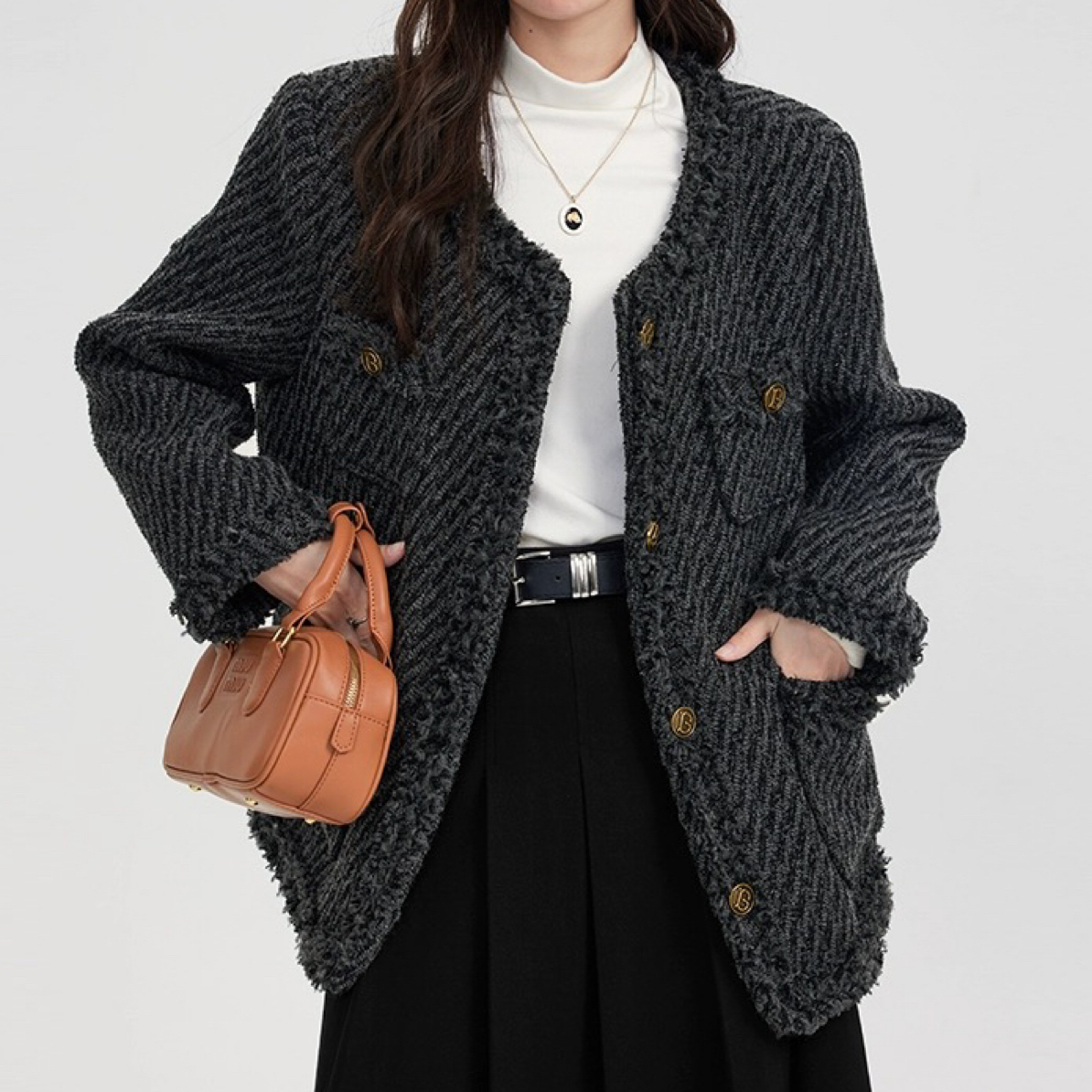 2025新款高端轻奢名媛气质流苏轻薄款羽绒小香外套 女