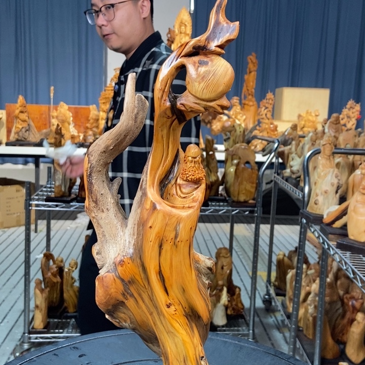 柏木（崖柏）随型摆件