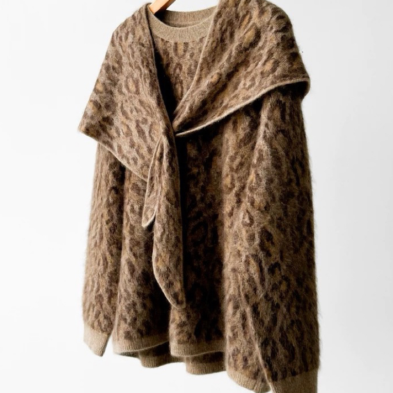 19、80新品豹纹圆领虚提女拉绒100%山羊绒25秋冬套头衫拉绒三角巾