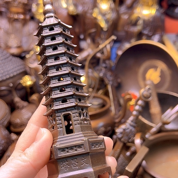 铜1266678867886677777