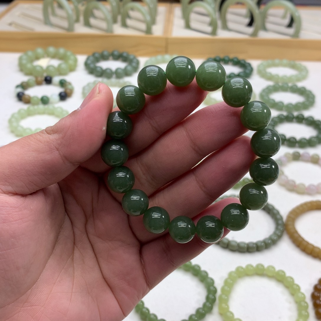 和田玉手串（碧玉12）未镶嵌