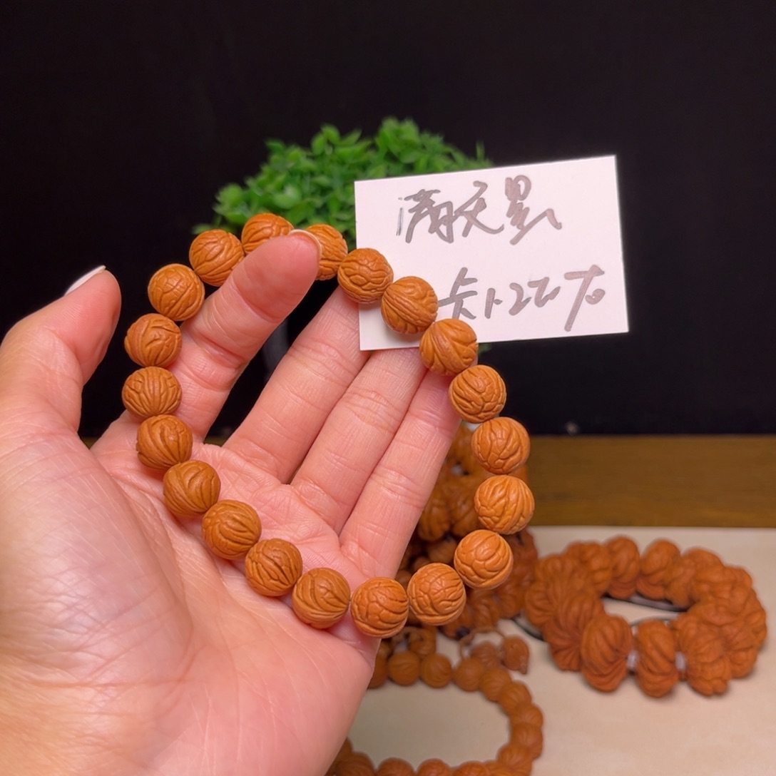 吊坠桃核秦岭野生龙纹桃核