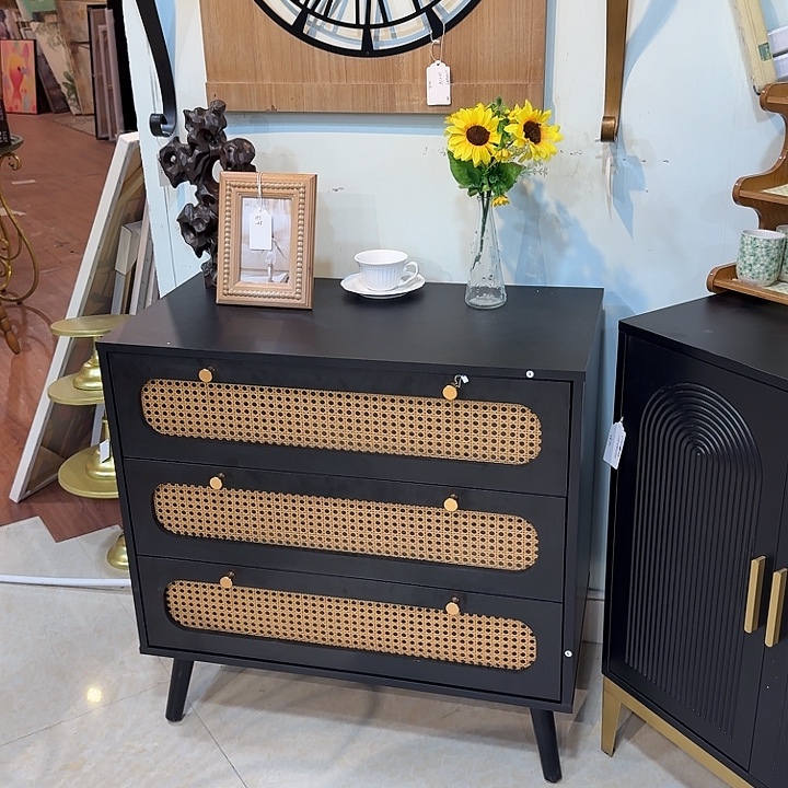 有机玻璃木质柜子