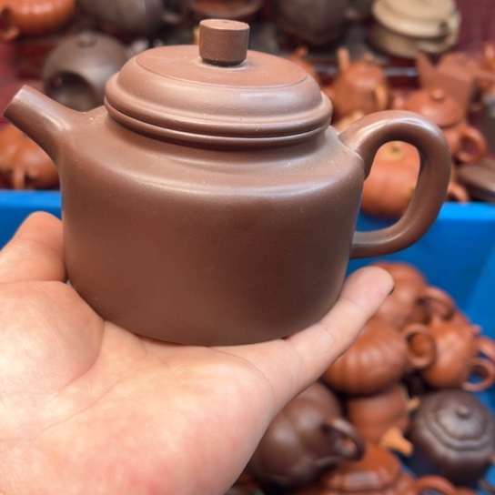 紫砂茶壶瑕疵………………