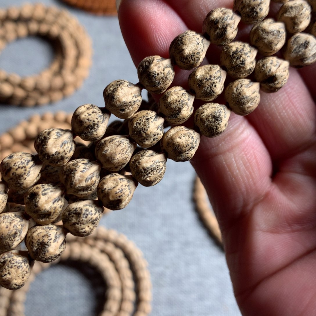 柏香籽/百香籽吊坠?*