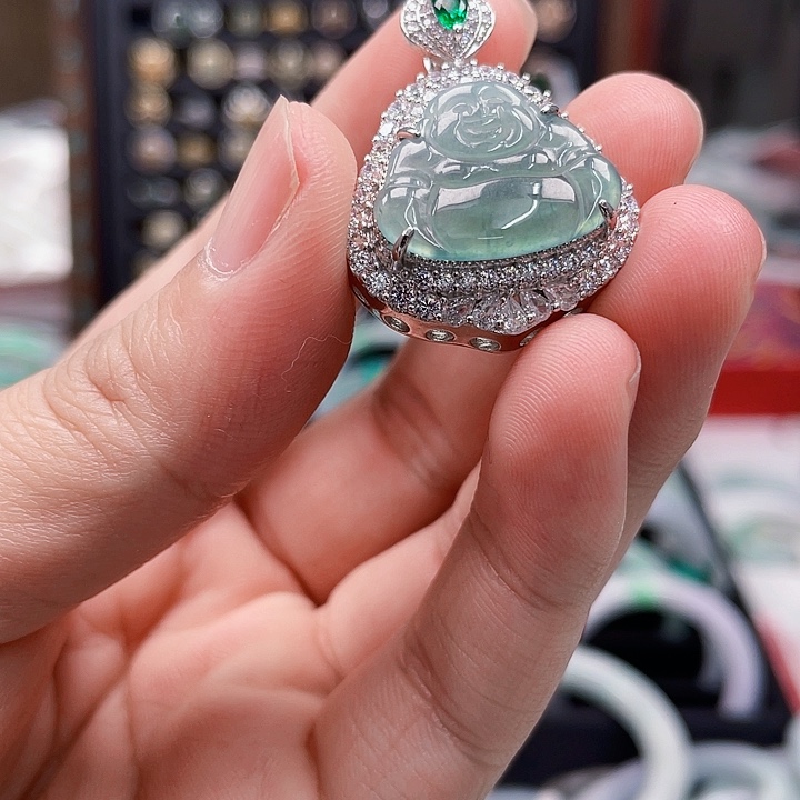 翡翠未镶嵌手镯翡翠