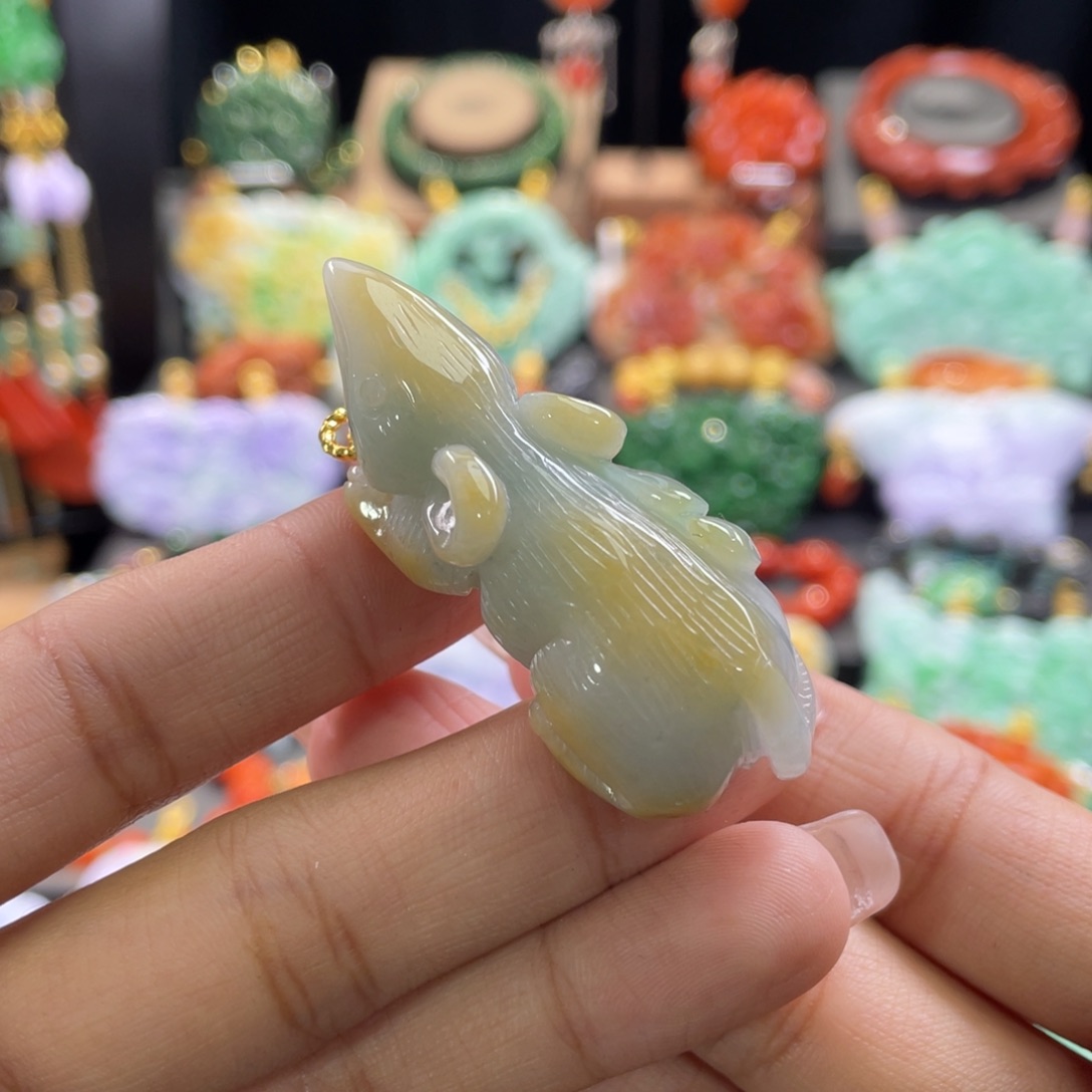 翡翠颈饰未镶嵌代编织