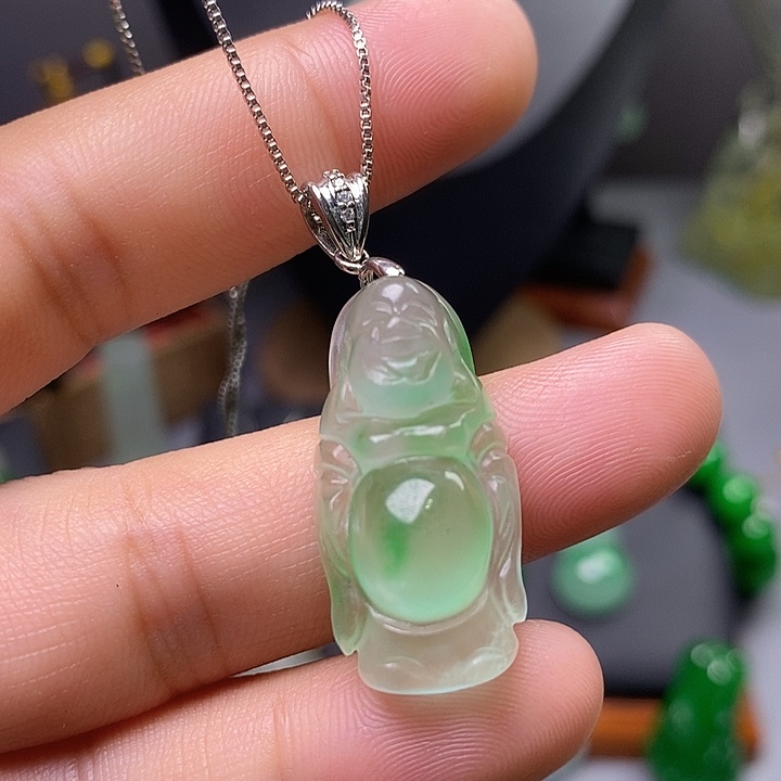 吊坠(赠链)未镶嵌翡翠