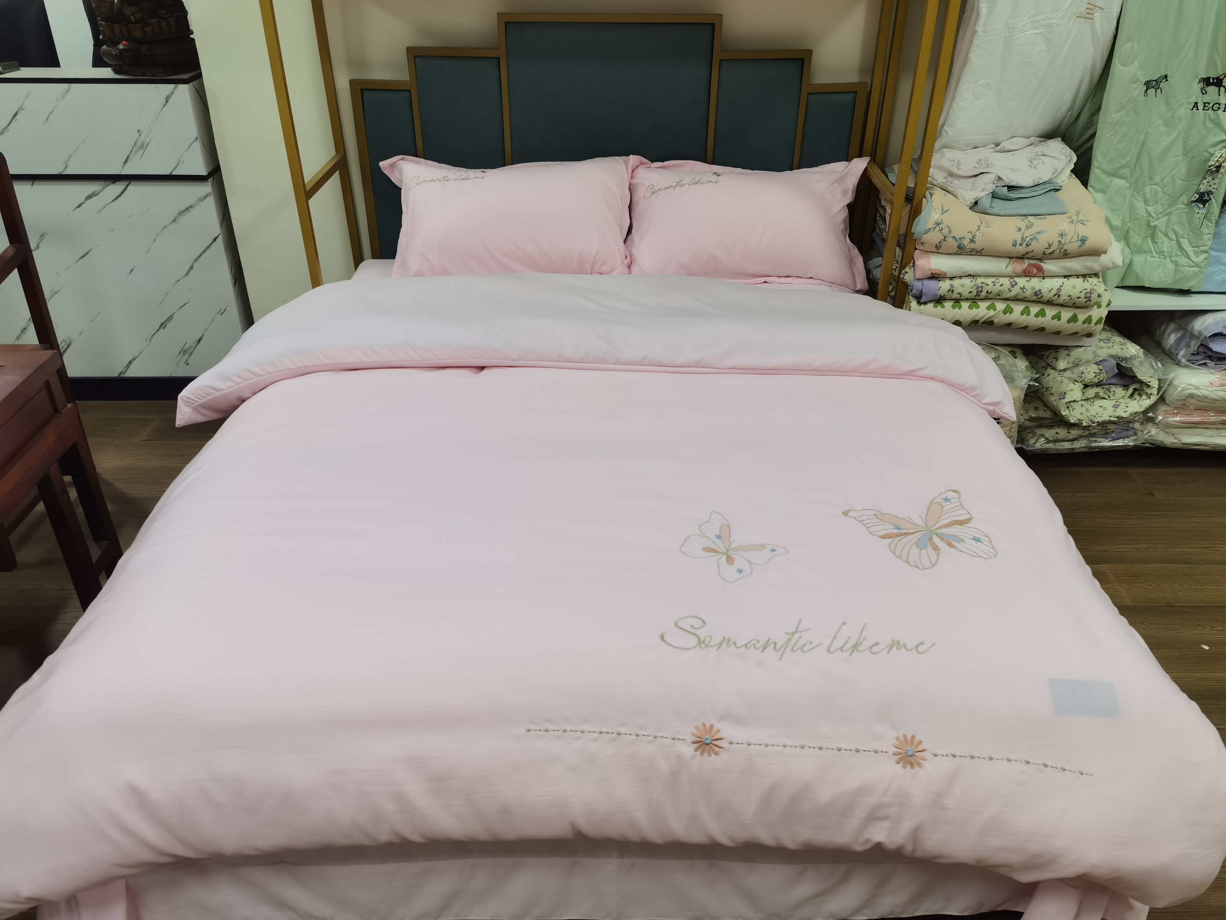 加厚刺绣水洗棉四件套