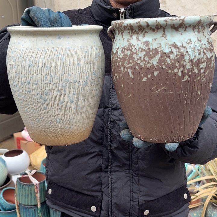 紫砂茶碗两个口径17高度21
