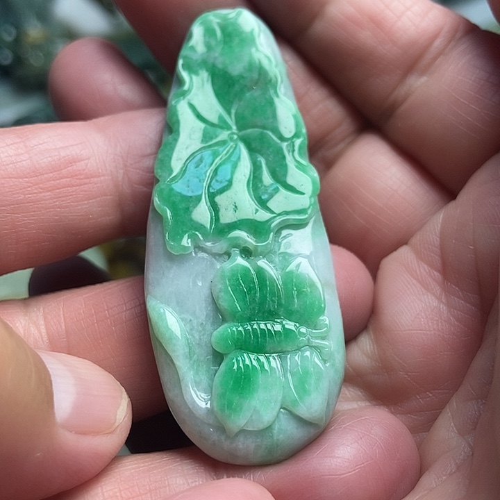 翡翠吊坠(不含链)未镶嵌