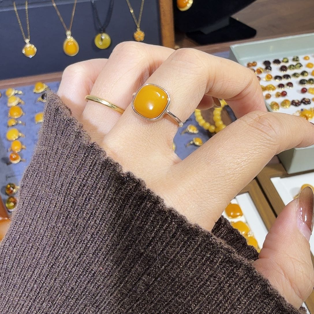 蜜蜡银S925镶嵌戒指