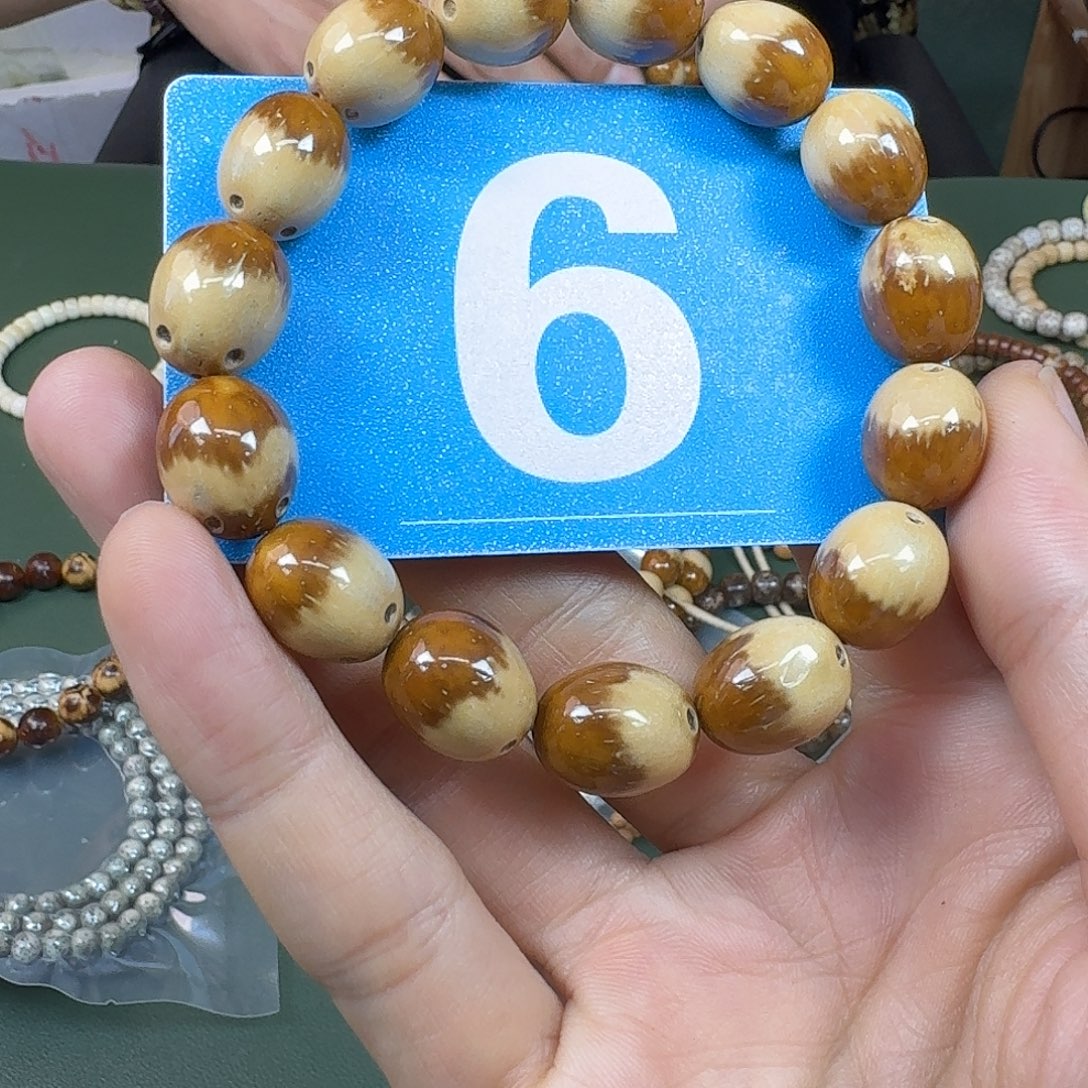 吊坠紫金鼠花皮鼠13左右尺寸。6