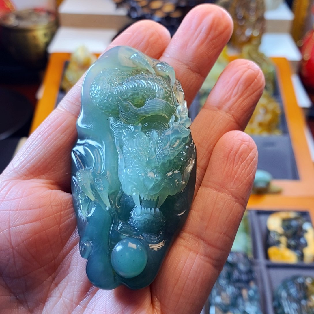 蛇纹石玉颈饰未镶嵌…*…