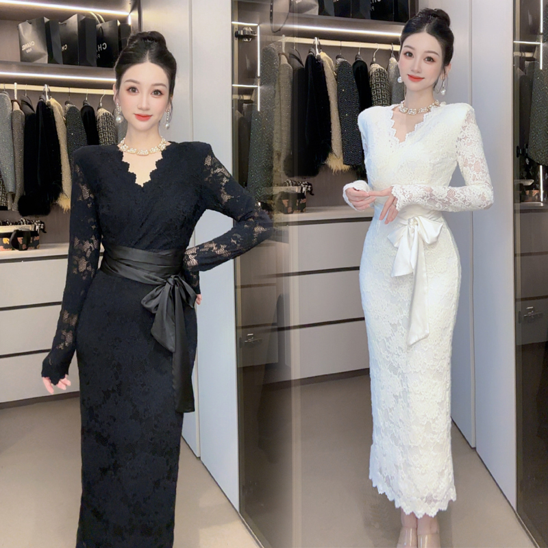 【小茵家】冬款加绒长袖V领系带收腰包臀修身连衣裙时尚优雅