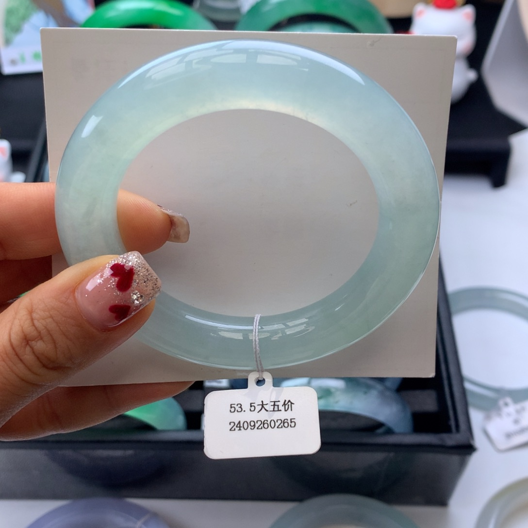 翡翠手镯未镶嵌53-54冰晴水胖圆条