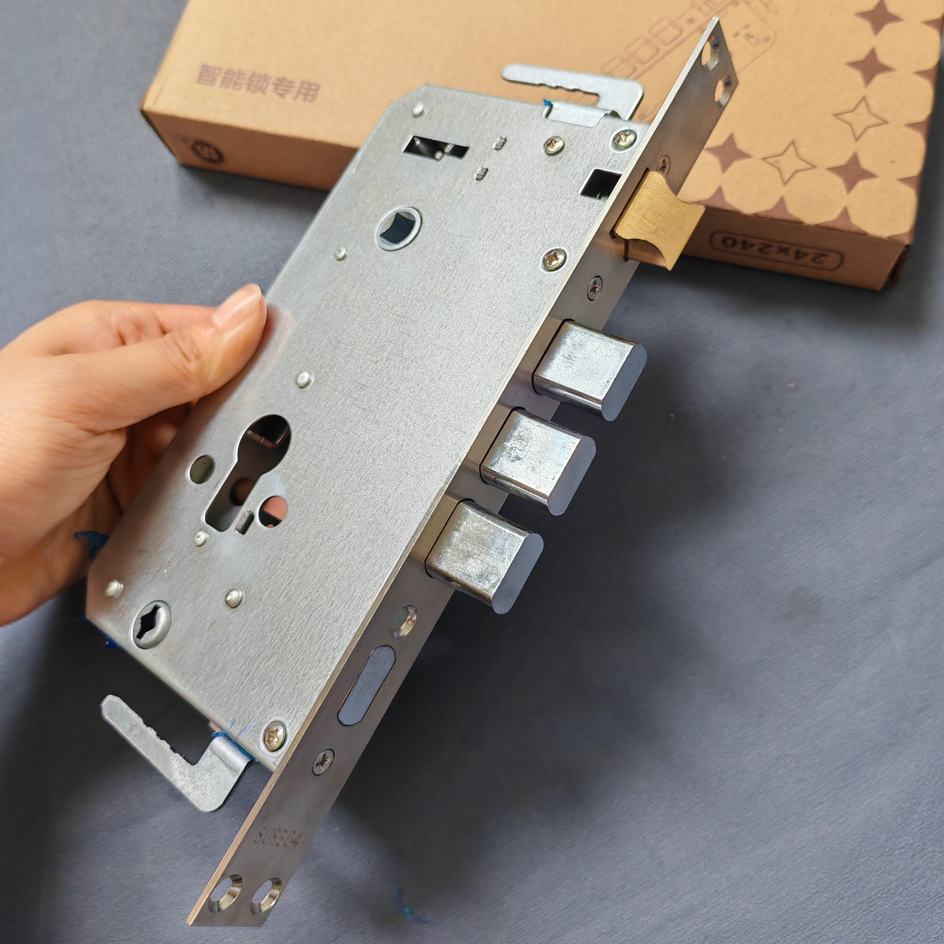 ［拍1发5］星级防卡24*240 一档假勾 指纹专用 铜舌 方柱锁体