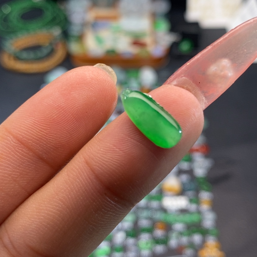 【闪购商品】翡翠挂件未镶嵌瓜