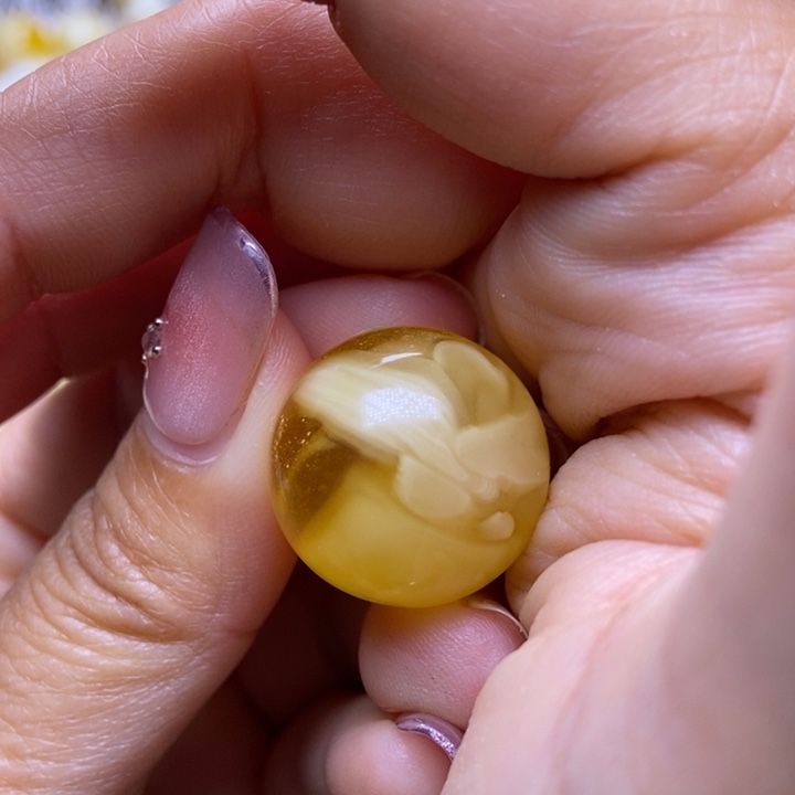 未镶嵌琥珀裸石星筠珠宝优选1