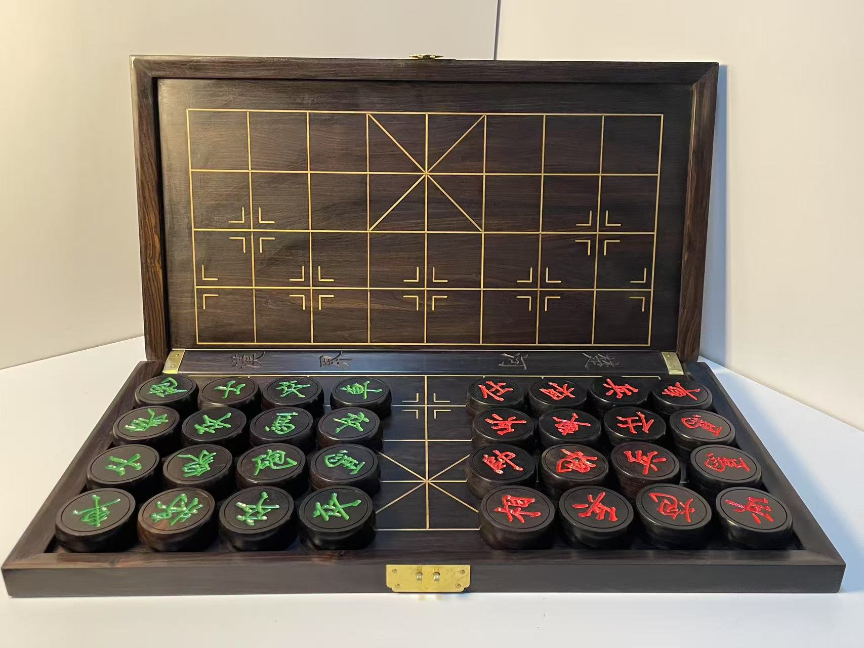 50紫光檀木象棋+紫光檀木棋盘金丝楠木镶嵌