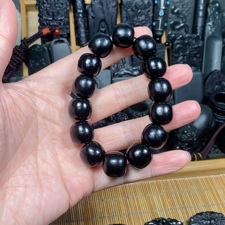 和田玉（青玉）颈饰未镶嵌卡16老邢珠手串